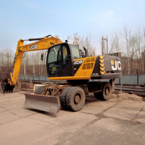 Колёсный экскаватор JCB