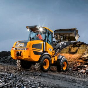 Фронтальный погрузчик JCB
